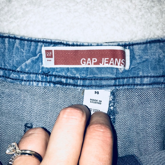 GAP denim mini-skirt - Picture 3 of 3